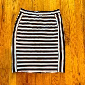 Pink, navy and cream striped skirt. Like new. Lined and super comfy. Size 4.